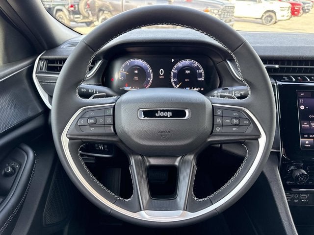 2025 Jeep Grand Cherokee Laredo X