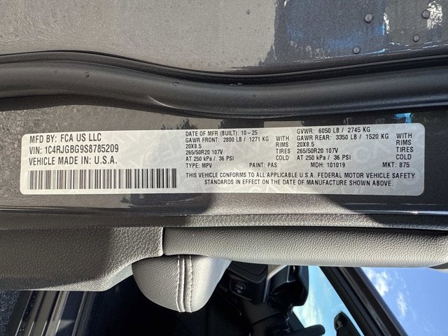 2025 Jeep Grand Cherokee Limited