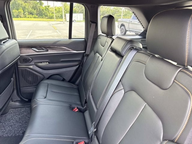2026 Jeep Grand Cherokee 85th Anniversary Edition