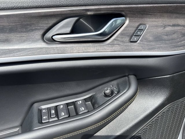 2026 Jeep Grand Cherokee 85th Anniversary Edition