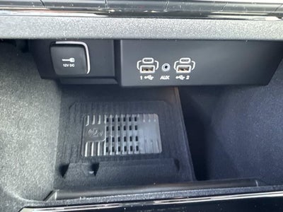 2026 Jeep Grand Wagoneer 4x2