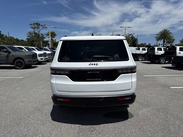2026 Jeep Grand Wagoneer 4x2