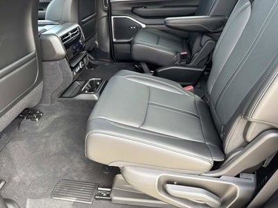 2026 Jeep Grand Wagoneer Base