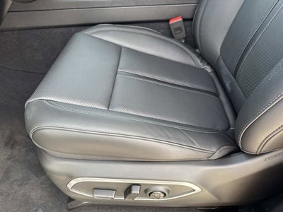 2026 Jeep Grand Wagoneer Base