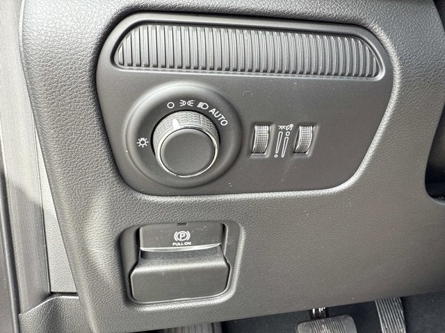 2026 Jeep Grand Wagoneer Base