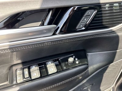 2026 Jeep Grand Wagoneer 4x2