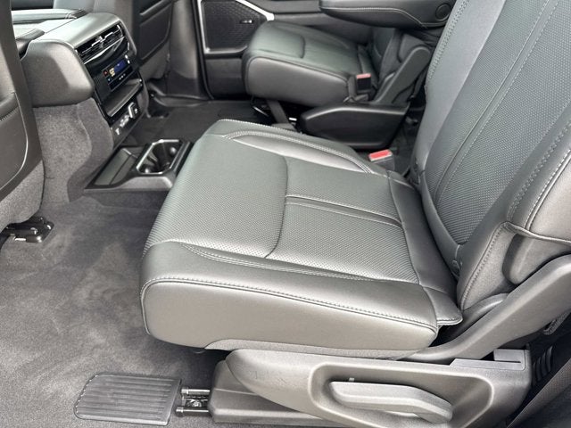 2026 Jeep Grand Wagoneer Base