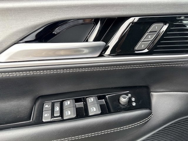 2026 Jeep Grand Wagoneer Base