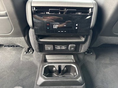 2026 Jeep Grand Wagoneer Base