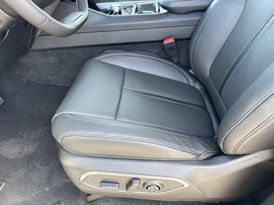 2026 Jeep Grand Wagoneer 4x2
