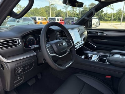 2026 Jeep Grand Wagoneer 4x2
