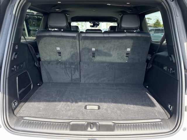 2026 Jeep Grand Wagoneer 4x2