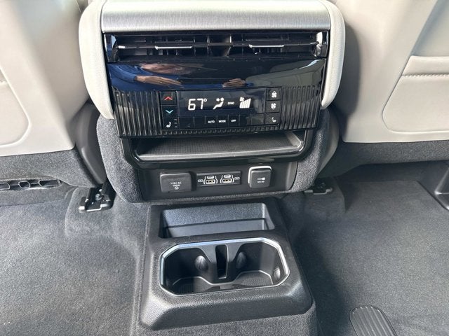 2026 Jeep Grand Wagoneer Limited Altitude
