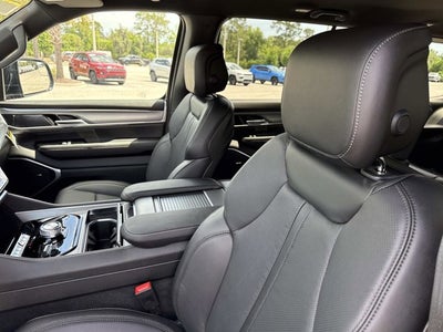2026 Jeep Grand Wagoneer Limited Altitude