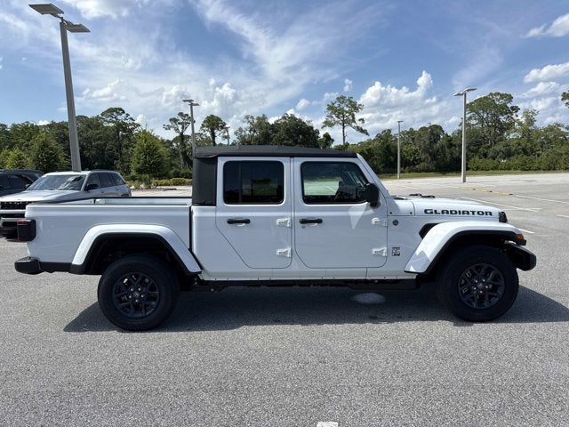 2026 Jeep Gladiator 85th Anniversary Edition