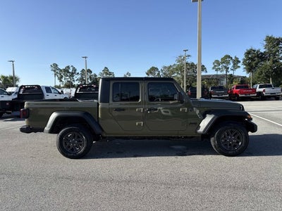 2026 Jeep Gladiator Sport S
