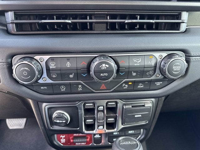 2026 Jeep Gladiator Mojave X