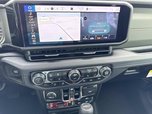 2025 Jeep Gladiator Mojave X