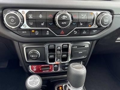 2025 Jeep Gladiator Mojave X