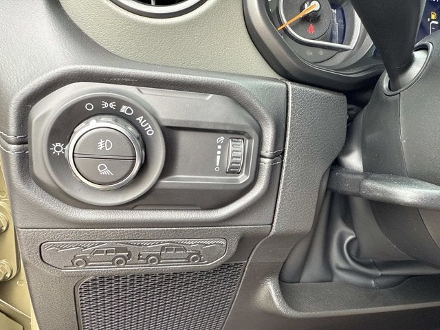 2025 Jeep Gladiator Mojave X