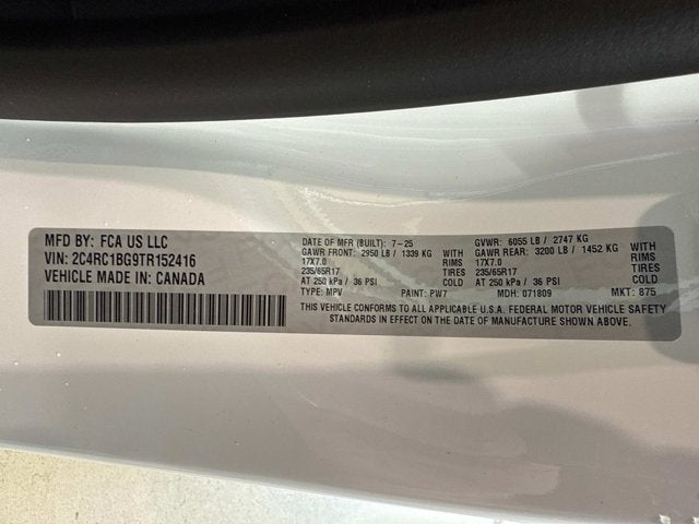 2026 Chrysler Pacifica Select