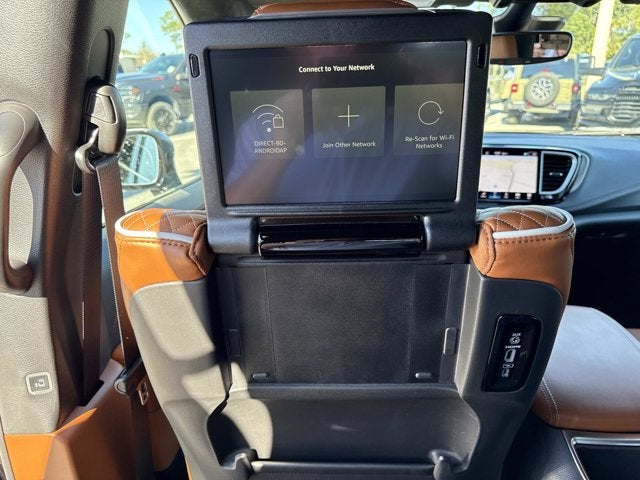 2026 Chrysler Pacifica Pinnacle