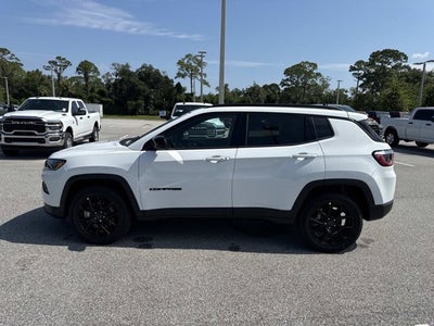 2026 Jeep Compass Latitude Altitude