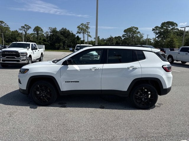 2026 Jeep Compass Latitude Altitude