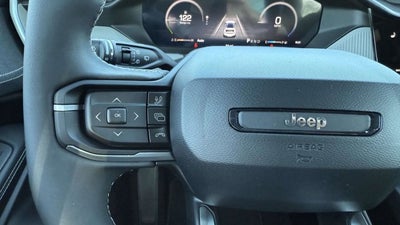 2026 Jeep Cherokee Laredo