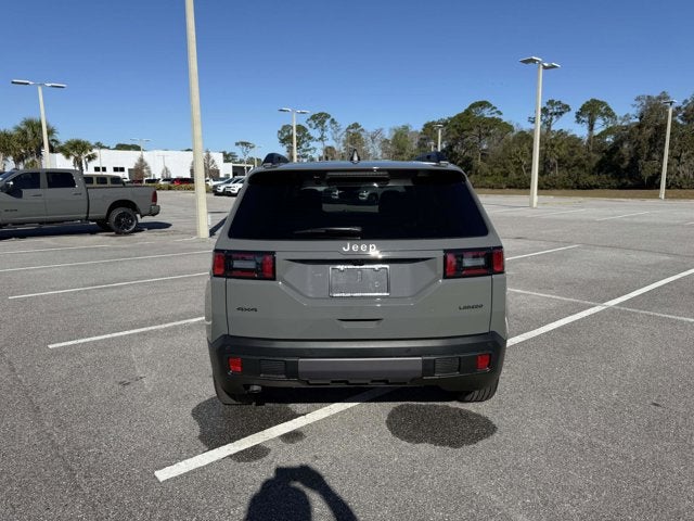 2026 Jeep Cherokee Laredo