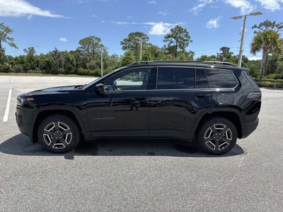 2026 Jeep Cherokee Laredo