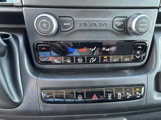2026 RAM ProMaster Cargo Van Tradesman