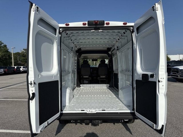 2026 RAM ProMaster Cargo Van Tradesman