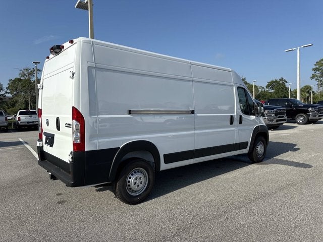 2026 RAM ProMaster Cargo Van Tradesman