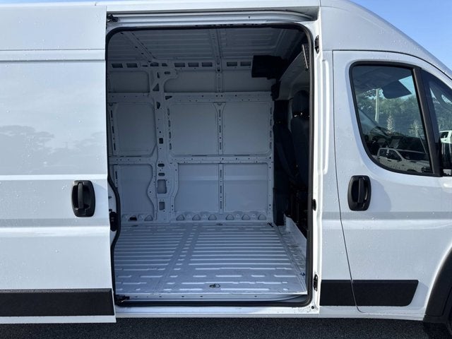 2026 RAM ProMaster Cargo Van Tradesman