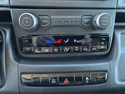 2026 RAM ProMaster Cargo Van Tradesman