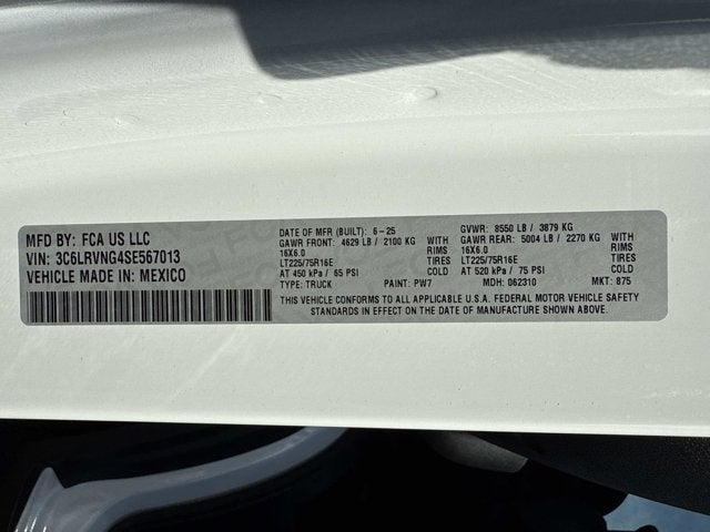 2025 RAM ProMaster Cargo Van Tradesman