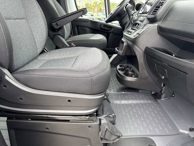 2026 RAM ProMaster Cargo Van Tradesman