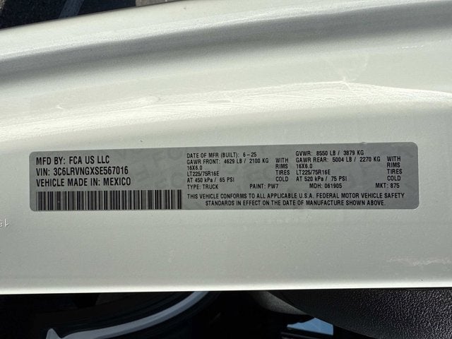 2025 RAM ProMaster Cargo Van Tradesman