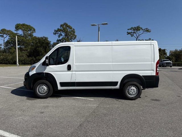 2026 RAM ProMaster Cargo Van Tradesman