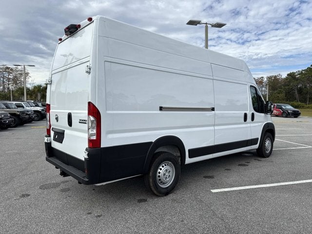 2026 RAM ProMaster Cargo Van Tradesman