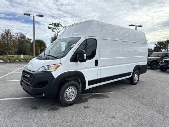 2026 RAM ProMaster Cargo Van Tradesman
