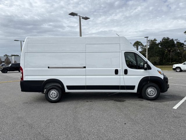2026 RAM ProMaster Cargo Van Tradesman