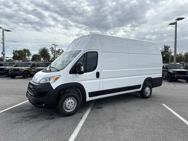2026 RAM ProMaster Cargo Van Tradesman