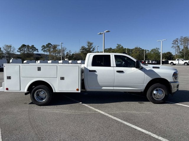 2026 RAM 3500 Chassis Cab Tradesman