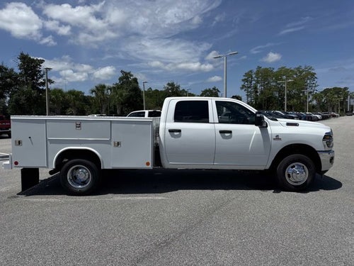 2026 RAM 3500 Chassis Cab Tradesman