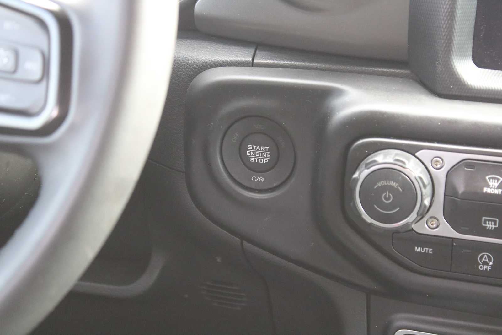 2023 Jeep Wrangler 4-Door Sport S 4x4