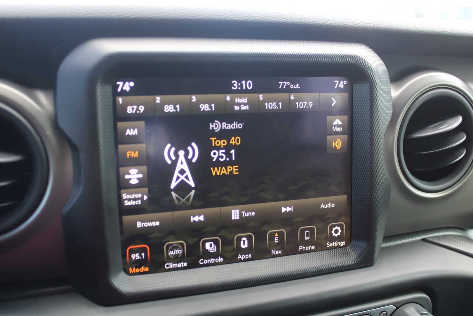 2022 Jeep Wrangler Unlimited Sport S 4x4