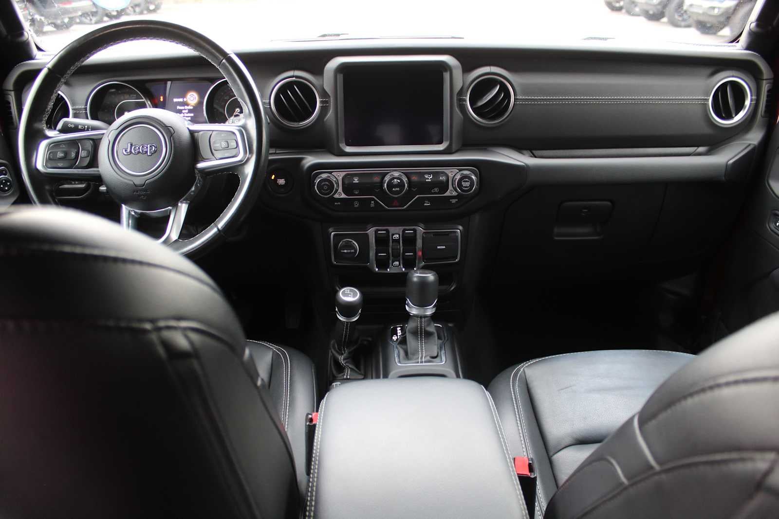 2022 Jeep Wrangler Unlimited Sahara 4x4