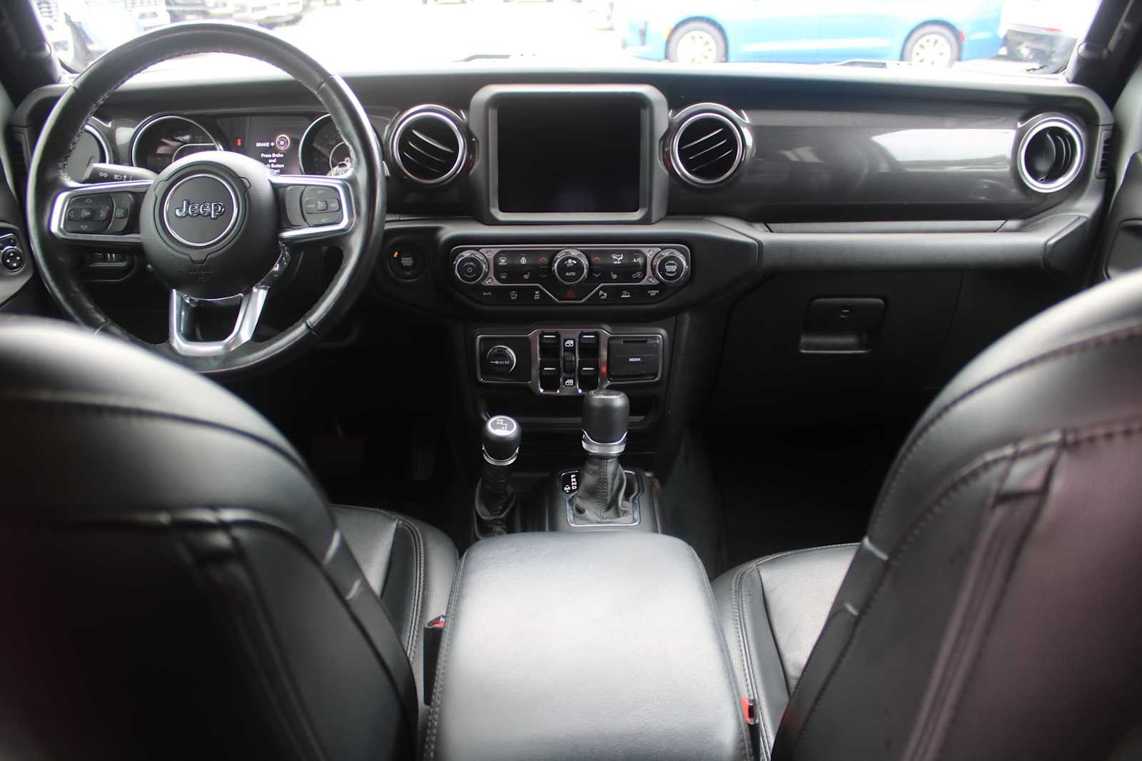 2022 Jeep Wrangler Unlimited Sahara Altitude